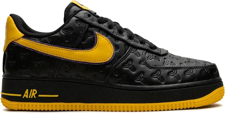 x Kobe Bryant Air Force 1 Low "Lakers Away