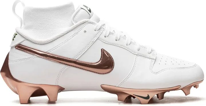 x Kyler Murray Dunk Low cleats