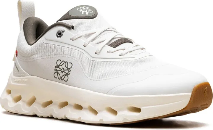 x Loewe Cloudtilt 2.0 "White/Khaki" sneakers - Image 2
