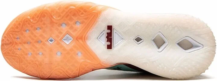 x Mimi Plange LeBron 18 Low "Daughters" sneakers - Image 4