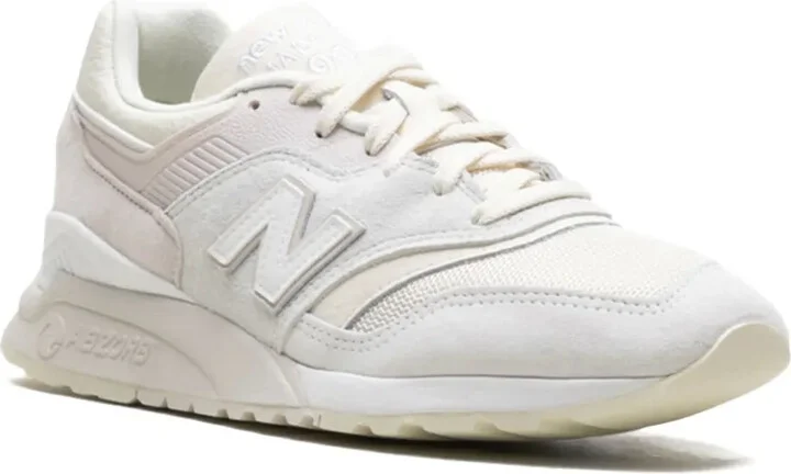 x MiUSA Kith Easter 997.5 "White/Marshmallow/Angora" sneakers - Image 2
