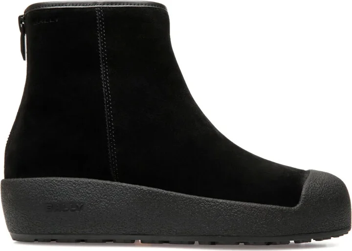 x Monocle Cubrid Curling ankle boots