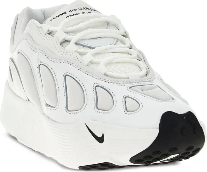 x Nike padded-detail sneakers - Image 2