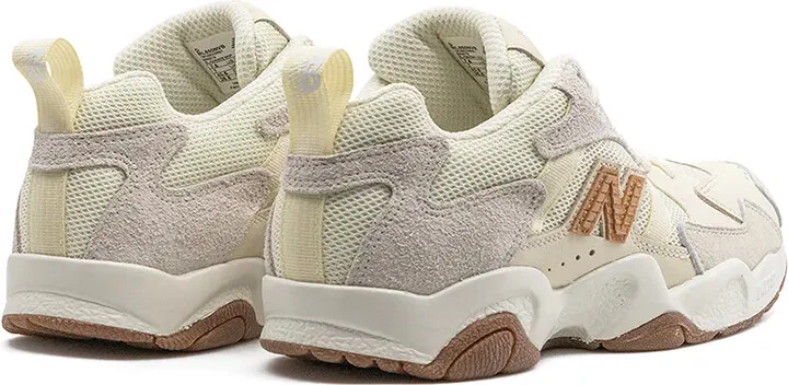 x No Vacany Inn 650 No Vacancy low-top sneakers - Image 3