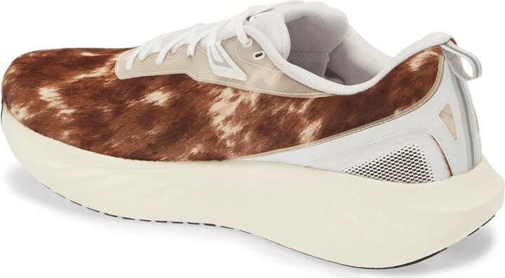 x Nordstrom Triumph 22 Brindle Sneaker - Image 2
