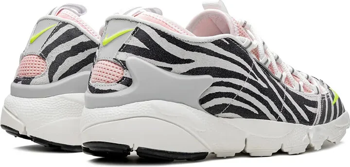 x Olivia Kim Air Footscape "No Cover" sneakers - Image 3