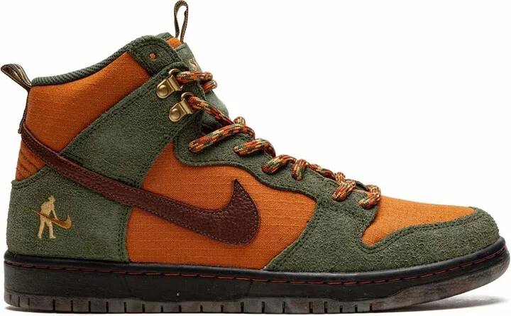 x Pass~Port SB Dunk High "Work Boots" sneakers
