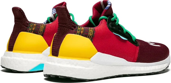 x Pharrell Williams Solar Hu Glide "Friends and Family" sneakers - Image 3