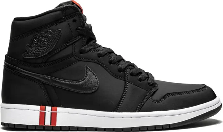 x PSG Air Jordan 1 Retro High OG sneakers