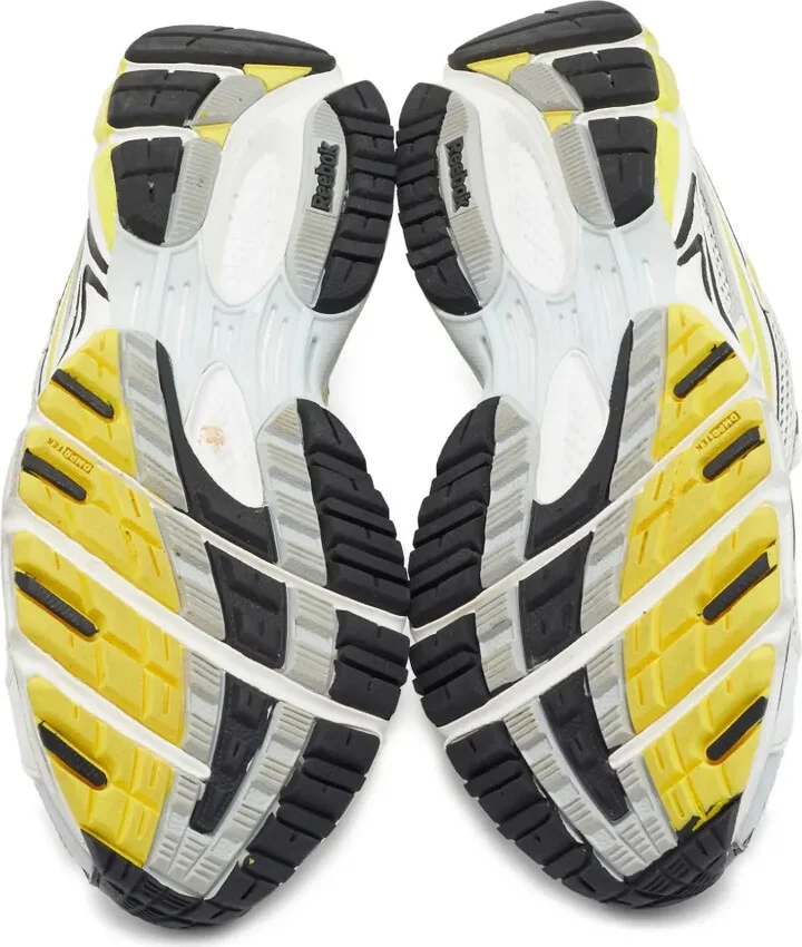x Reebok pre-owned Spike Runner 200 mesh-panelled sneakers - Image 4