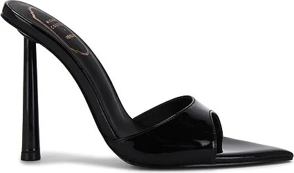x REVOLVE Gerona Sandal