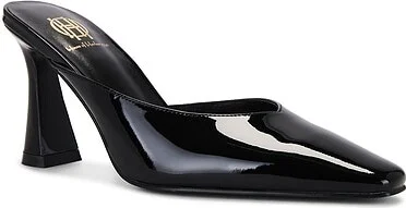 x REVOLVE Kiese Mule - Image 2