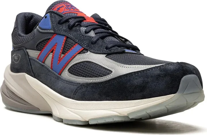 x Ronnie Fieg 990v6 MiUSA "Madison Square Garden Navy" sneakers - Image 2