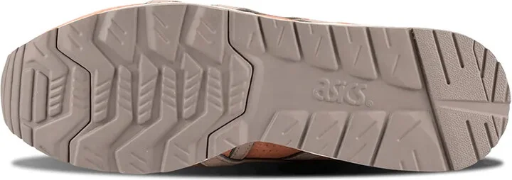 x Ronnie Fieg GT 2 "Rose Gold" sneakers - Image 4