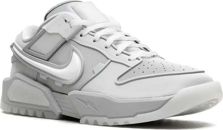 x RTKFT Dunk Genesis Low "Ghost (Edition of 8461)" sneakers - Image 2