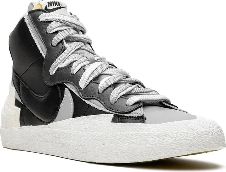 x sacai Blazer Mid "Black/Grey" sneakers - Image 2