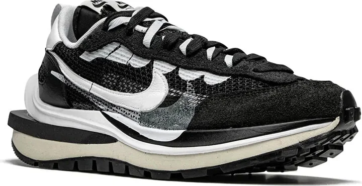 x sacai VaporWaffle "Black White" sneakers - Image 2