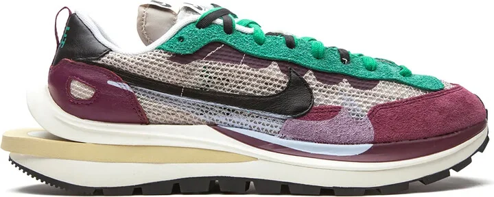 x sacai VaporWaffle "Villain Red/Neptune Green" sneakers