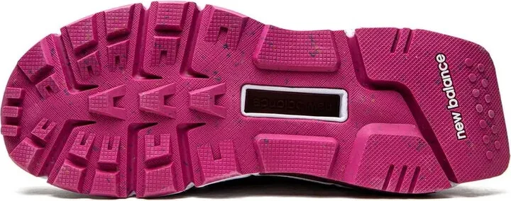 x Salehe Bembury 574 Yurt "Pink" sneakers - Image 4