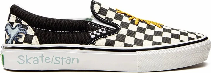 x Skateistan Classic slip-on sneakers