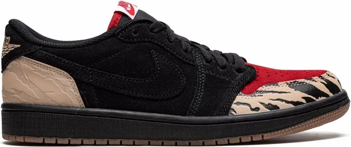 x Solefly Air Jordan 1 Low SP "Carnivore" sneakers