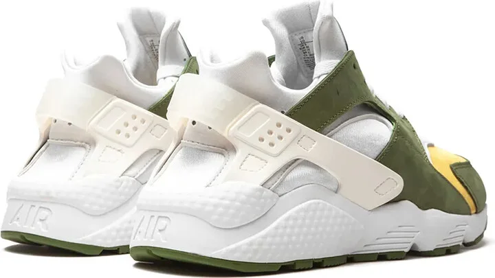 x Stüssy Air Huarache "Dark Olive 2021" sneakers - Image 3