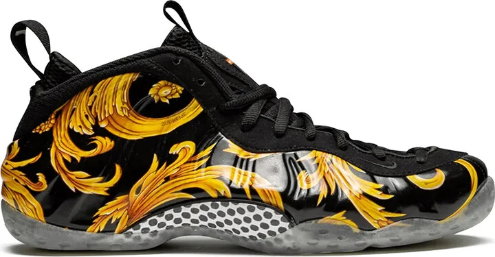 x Supreme Air Foamposite One "Black" sneakers