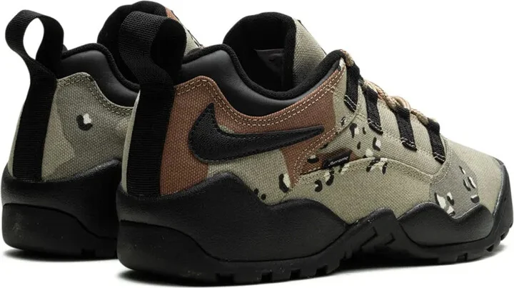 x Supreme SB Darwin Low "Khaki" sneakers - Image 3