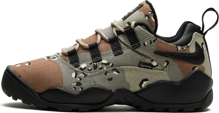 x Supreme SB Darwin Low "Khaki" sneakers - Image 5
