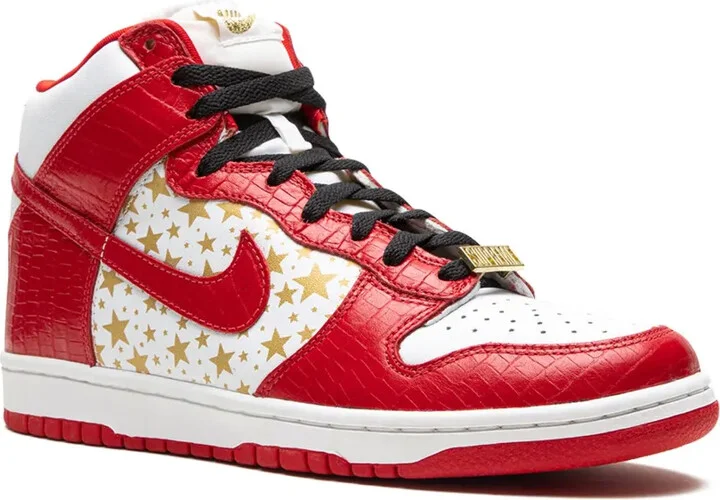x Supreme SB Dunk High Pro "Red Stars" sneakers - Image 2