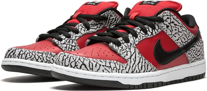 x Supreme SB Dunk Low Premium "Red Cement" sneakers - Image 2