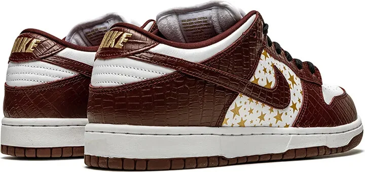 x Supreme SB Dunk Low "Stars - Image 3
