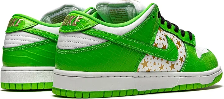 x Supreme SB Dunk Low "Stars - Image 3