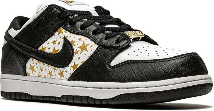 x Supreme SB Dunk Low "Stars/Black" sneakers - Image 2
