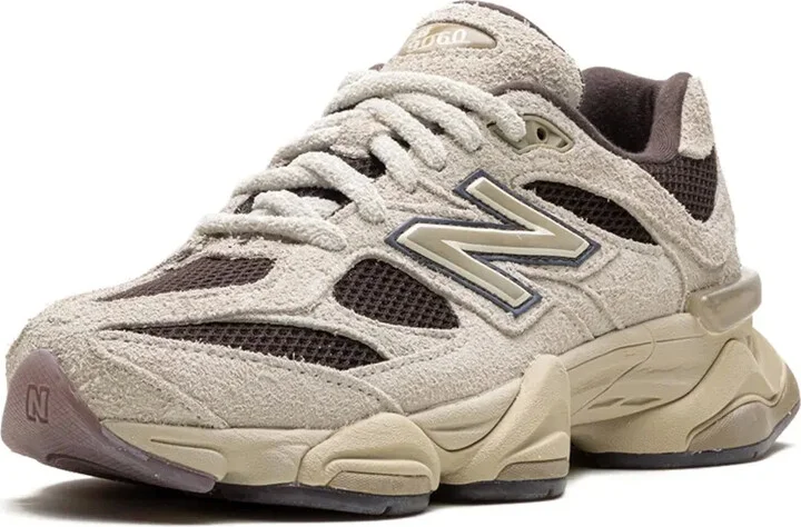 x Sydney McLaughlin 9060 "Linen/Stoneware/Licorice" sneakers - Image 4