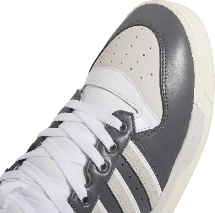 x The Simpsons™ Scratchy Rivalry Sneaker - Image 10