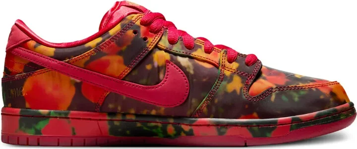 x The Wizard of Oz SB Dunk Low Pro sneakers