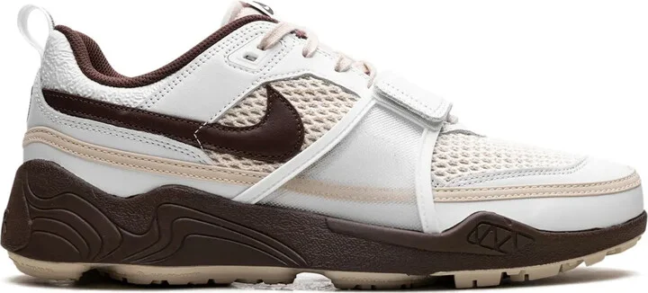 x Travis Scott Zoom Field Jaxx sneakers