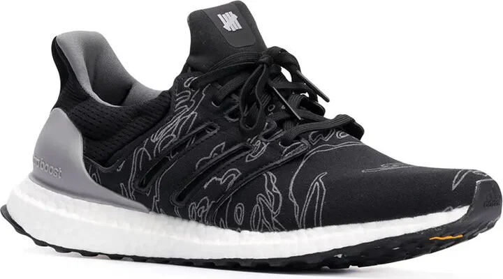 x Undefeated Ultraboost "Utility Black Camo" sneakers - Image 2