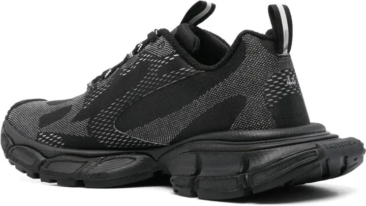 x Under Armour® 3XL Knit sneakers - Image 3