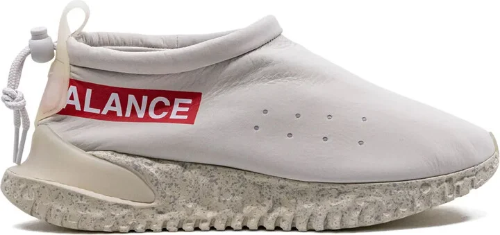 x UNDERCOVER Moc Flow "Light Bone" sneakers