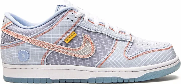 x Union Dunk Low "Passport Pack