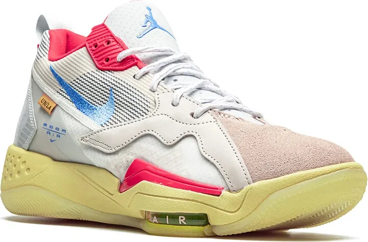 x Union Zoom '92 "Guava Ice" sneakers - Image 2