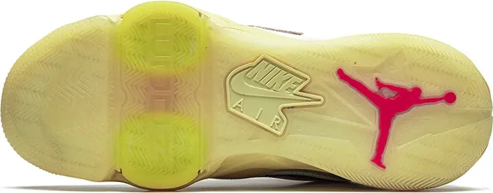 x Union Zoom '92 "Guava Ice" sneakers - Image 4