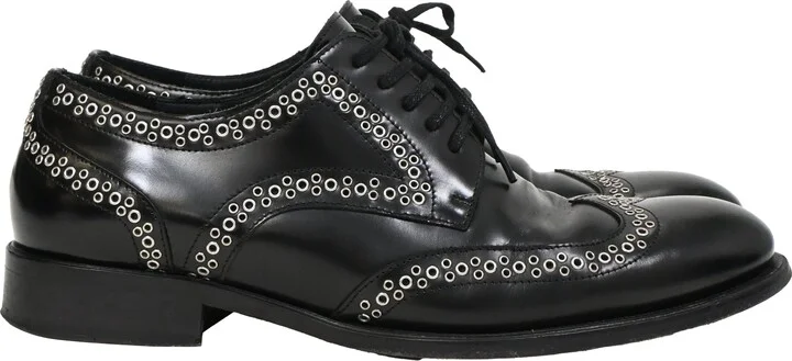 x Vero Cuoio Eyelet Studded Oxford Shoes in Black Leather