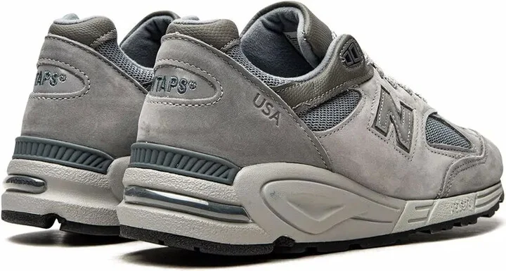x WTAPS 990 V2 "Grey" sneakers - Image 3