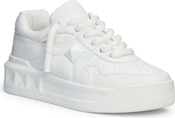 XL One Stud Low Top Sneaker