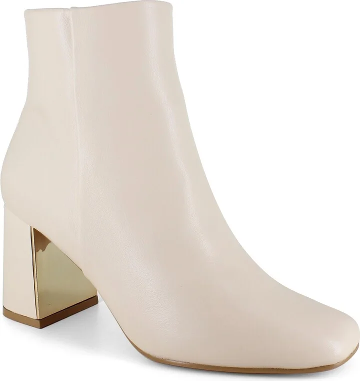 XOXO Women's Kanni Ankle Boot