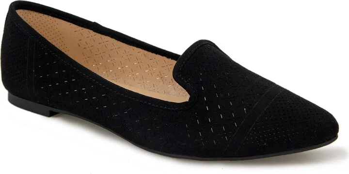 XOXO Women's VANCY Loafer Flat