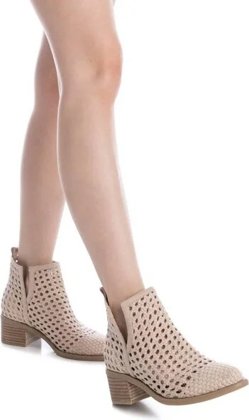 XTI Women's Braided Booties 143959, Beige, - Image 2